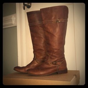 Frye Melissa boot size 8
